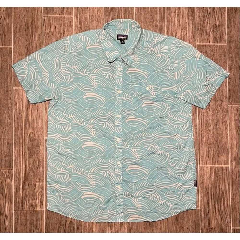 Patagonia Button Down Shirt Mens XL Teal Wave Print Hawaiian Short Sleeve S/S